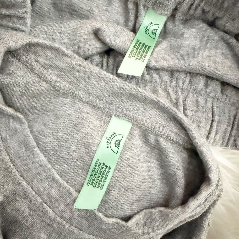 HONEYDEW | Soft Terrycloth Bundle Set T-Shirt + Booty Shorts Gray | Size Small - Picture 6 of 7